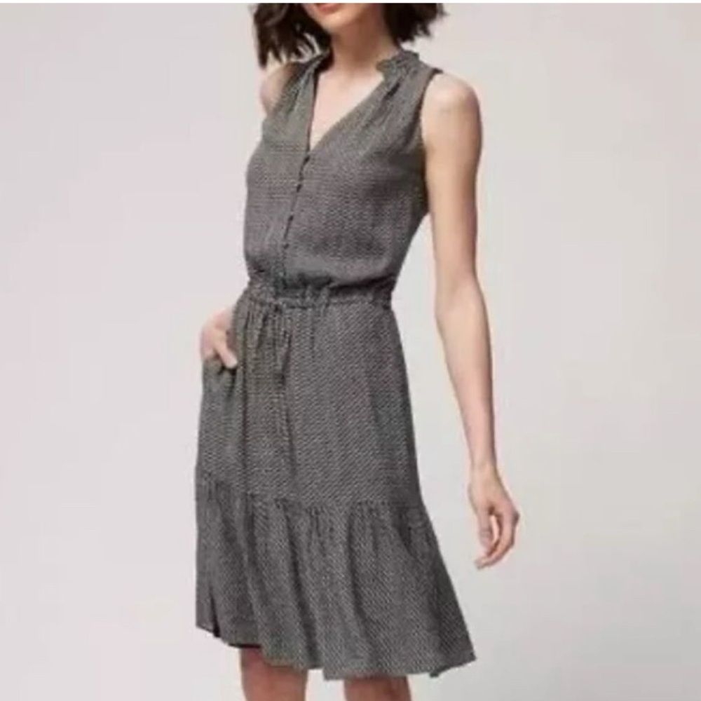 WHBM Black and White Print Sleeveless Dress